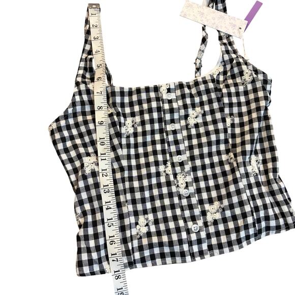 Lotus & Lavender TanK Top M Black White Gingham Floral Button Front Crop - Picture 3 of 7